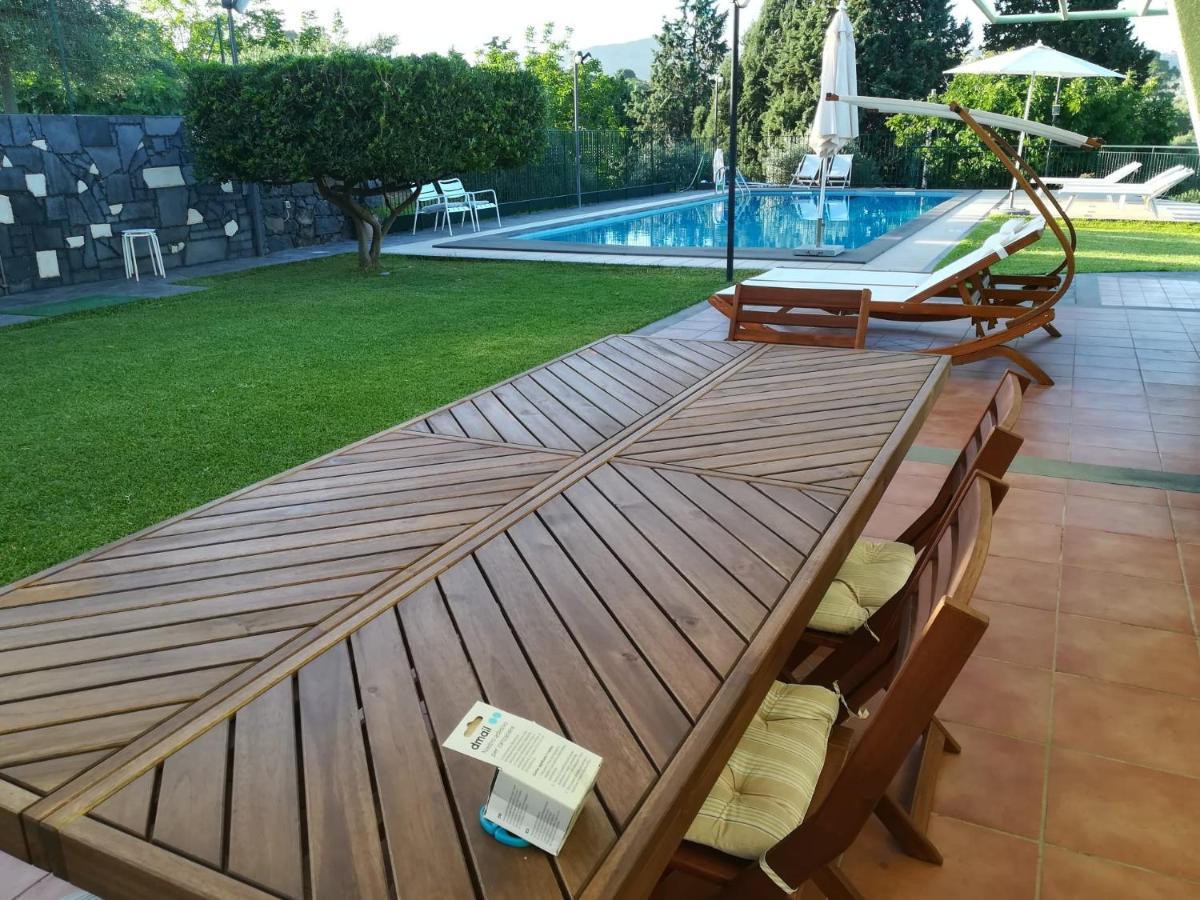 Villa Capogrecale - Piscina Riscaldata Piedimonte Etneo Buitenkant foto