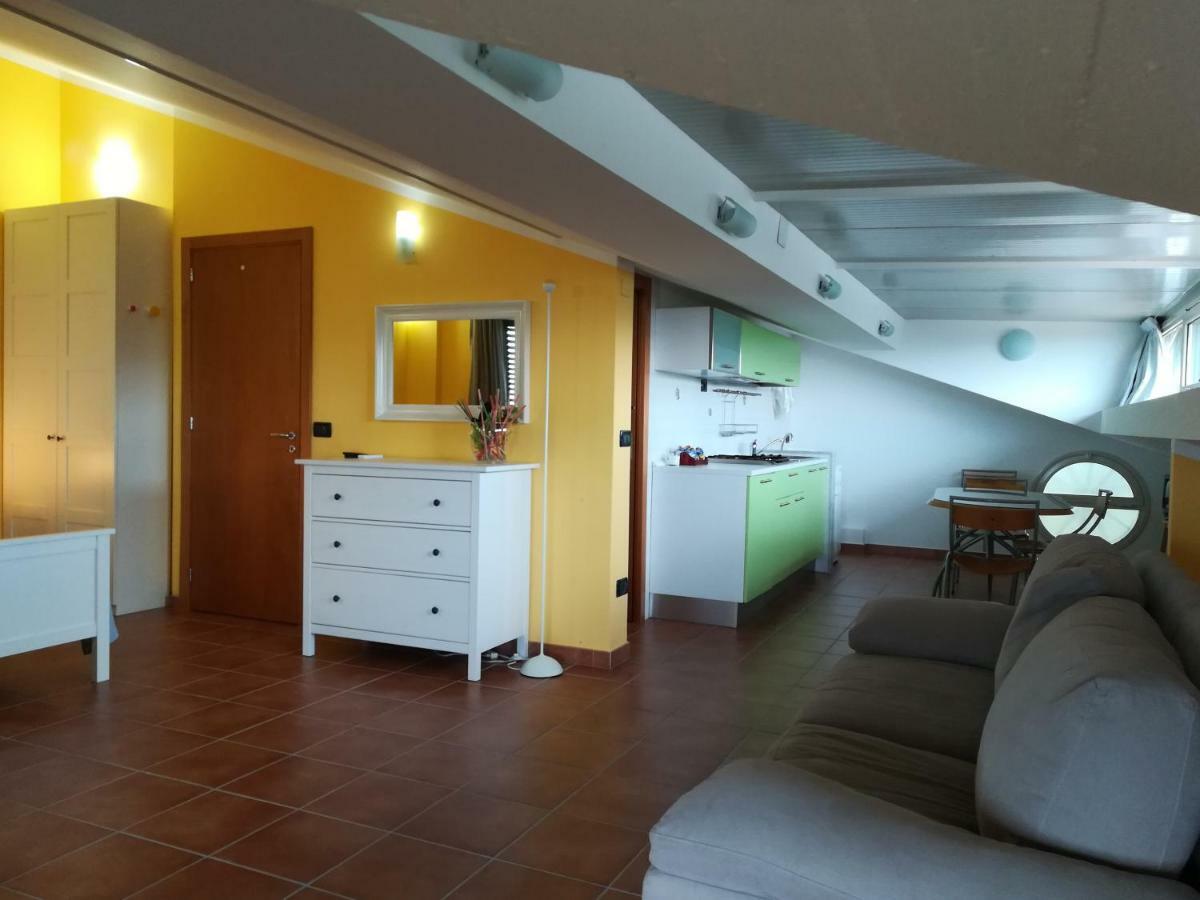 Villa Capogrecale - Piscina Riscaldata Piedimonte Etneo Buitenkant foto